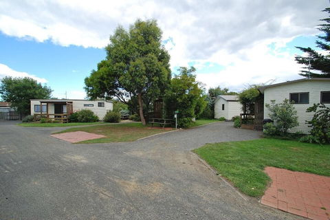 Triabunna Cabin And Caravan Park - Accommodation NT 2
