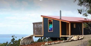  Accommodation NT