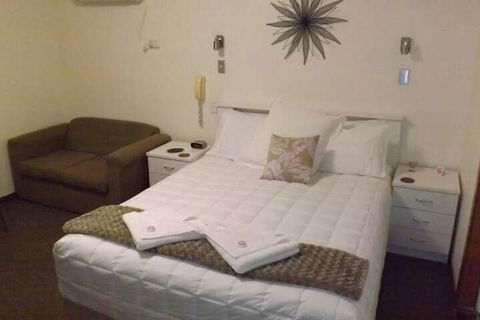 Karuah Motor Inn - Accommodation NT 4