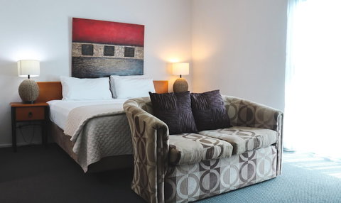 Heritage Cairns - Accommodation NT 6