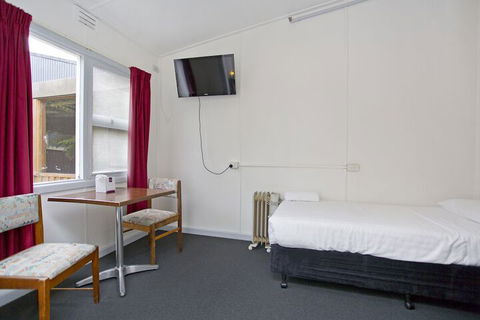 Tullah Lakeside Lodge - Accommodation NT 6