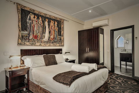 Kryal Castle - Accommodation NT 3