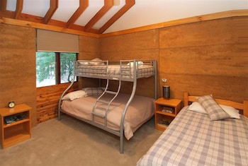Woodstone Cottages - Accommodation NT 5