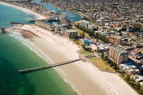 Glenelg Pacific Apartments - NT Tourism 7
