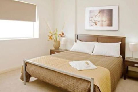 Glenelg Pacific Apartments - NT Tourism 3