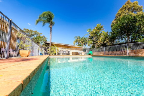 Abcot Inn - Accommodation NT 3