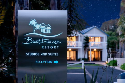 Boathouse Resort Studios & Suites - Accommodation NT 3