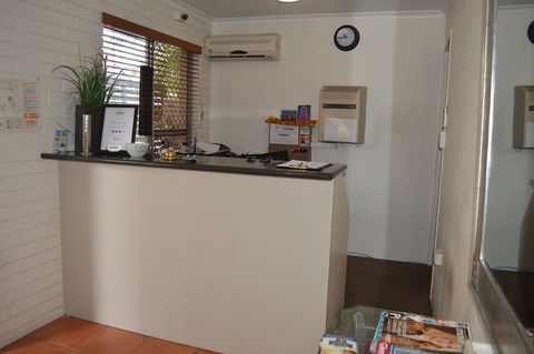 Mid City Motor Inn - Accommodation NT 4