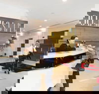 The Colmslie Hotel - Accommodation NT