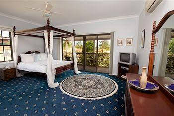  Accommodation NT