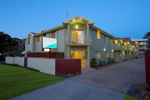 Marty's @ Little Beach - NT Tourism 3