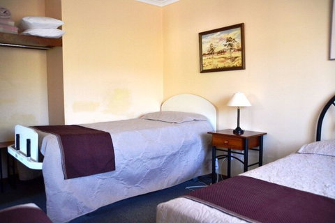 Avoca Cottages - Accommodation NT 5