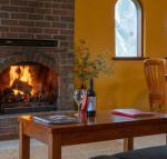 Linger Longer Vineyard Bed  Breakfast - Accommodation NT