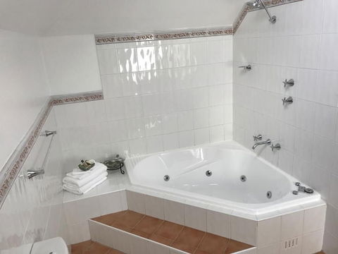 Valley Of The Waters B&B - Accommodation NT 5