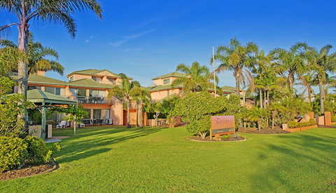 Tuscany Apartments - Accommodation NT 6