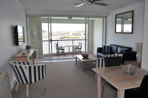 Goldsborough Place Apartments - NT Tourism 3