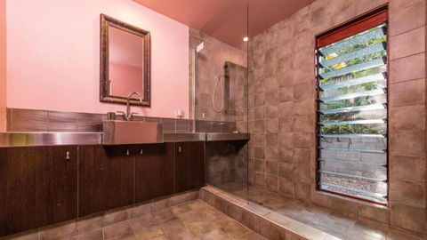 CELADON Holiday House - Accommodation NT 2