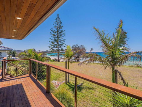 Pacifica 1 On The Beach At Brooms Head - Accommodation NT 5