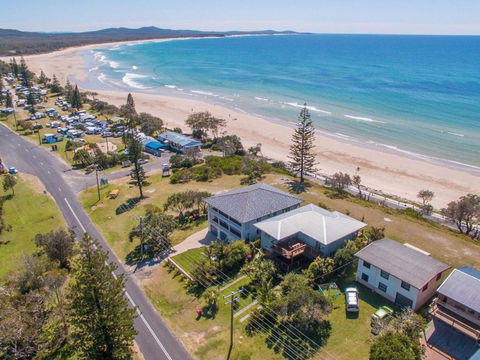 Pacifica 1 On The Beach At Brooms Head - Accommodation NT 1