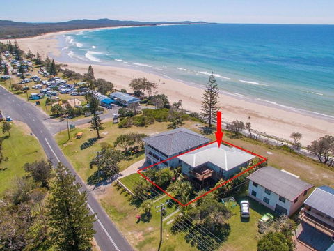 Pacifica 2 Opposite The Beach At Brooms Head - Accommodation NT 1
