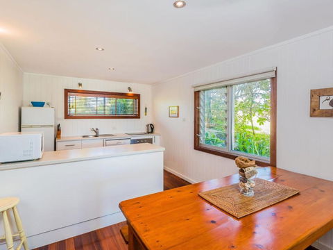 Pacifica 2 Opposite The Beach At Brooms Head - Accommodation NT 6