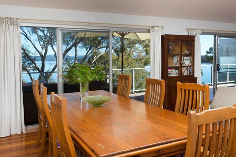 Booti Booti Lakehouse - Accommodation NT 3