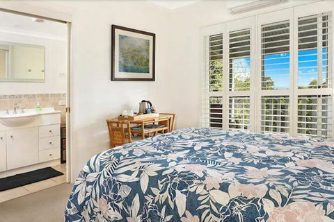 Avocado Grove B & B - NT Tourism 6