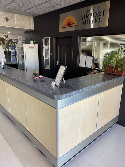 Adelaide Airport Motel - Accommodation NT 1