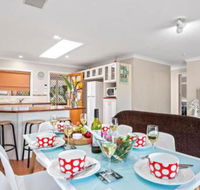 Blue Haze air conditioned comfort - NT Tourism