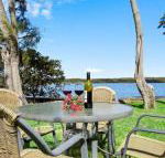 Sanctuary on the Bay fish or kayak from the yard - NT Tourism