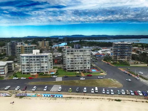 Ebbtide 6 Opposite Main Beach - Accommodation NT 4