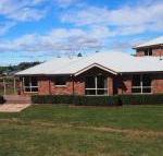 Country Meets Town - Accommodation NT