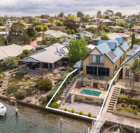 The Loft Waterfront with Private Pool - NT Tourism
