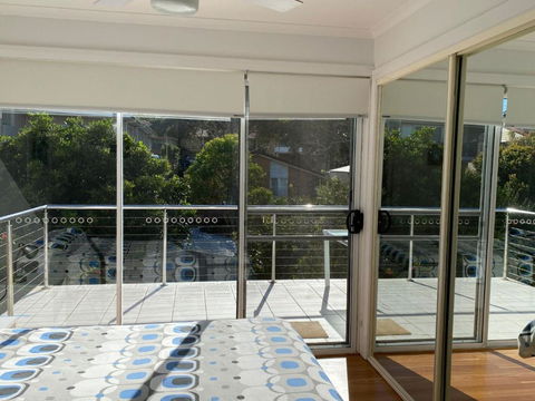 Ultimate Beach House 19a Graham Street Views Peace & Quiet - NT Tourism 6