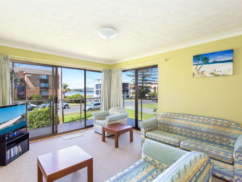 Champagne Court 1 With Water Views - Accommodation NT 4