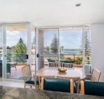Castillo Del Mar 10 Lake View Roof Terrace with Spa - Accommodation NT