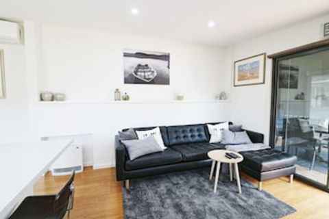 Toallo St - Accommodation NT 0