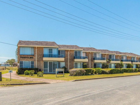 Fairholme 8 Perfect Lakefront Position - Accommodation NT 6