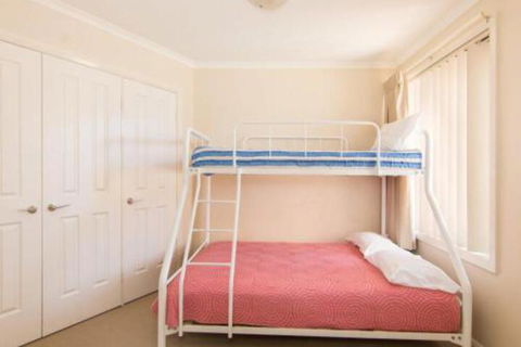 Millennium 102 With Pool In Complex - Accommodation NT 2