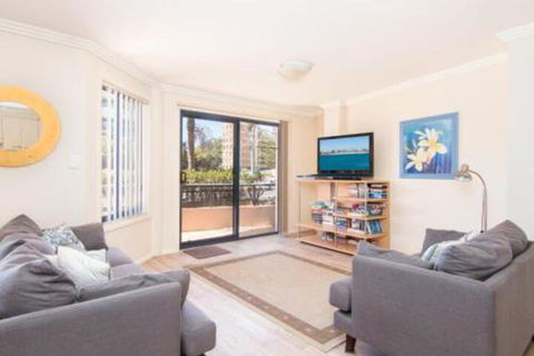Millennium 102 With Pool In Complex - Accommodation NT 4