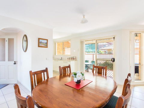 1 / 4 Huntly Close - Accommodation NT 2