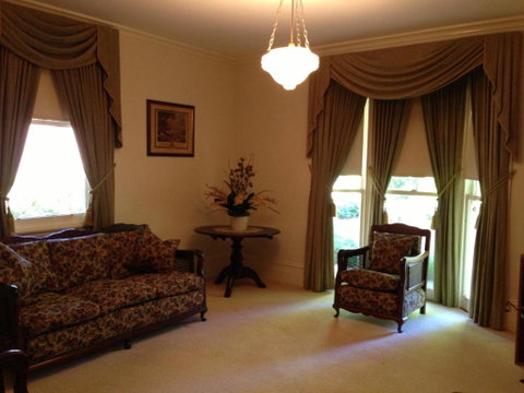 Annadale House - Accommodation NT 1