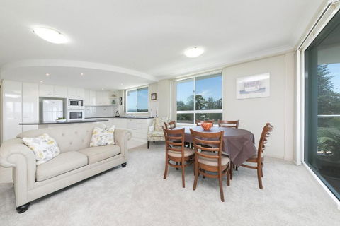 Mirage Unit 502 6 8 Manning Street - Accommodation NT 1