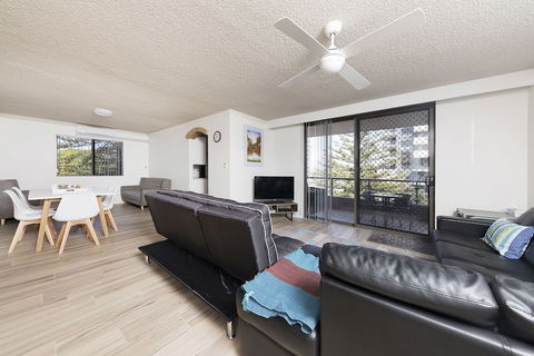 Breakers 3 - Accommodation NT 2