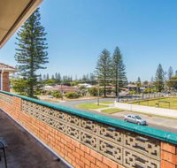 Seabreeze 5 Opposite Bowling Club - Accommodation NT