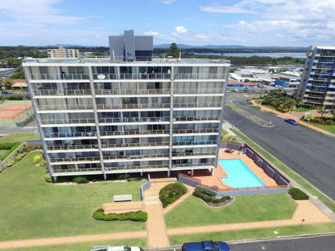 Ebbtide 2 On Main Beach! - Accommodation NT 5