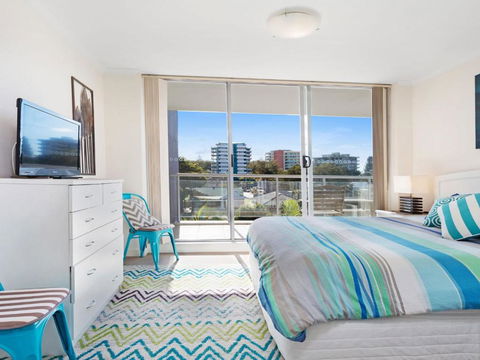 The Crest 201 Forster CBD! - Accommodation NT 5