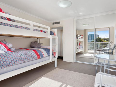 The Crest 201 Forster CBD! - Accommodation NT 4