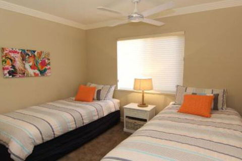 Whitesands 301 Main Beach Location - Accommodation NT 5
