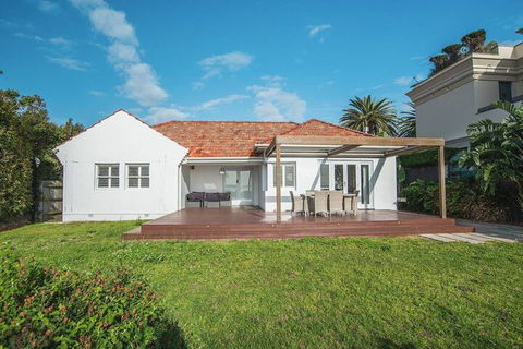 Ultimate Sandringham Beach Front Luxury House - NT Tourism 3